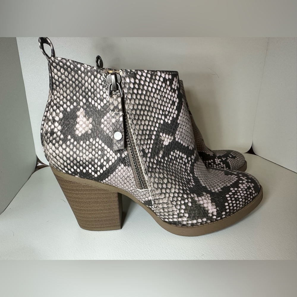 Universal Thread Heeled Bootie from Target